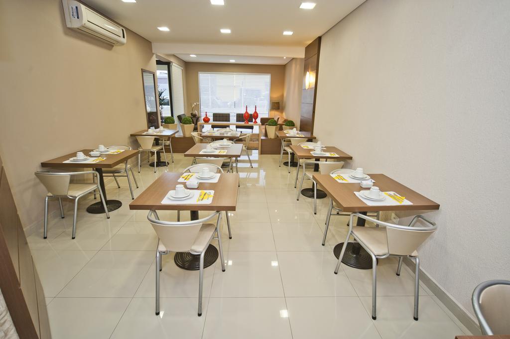 Hotel Sol By Mrhotelaria Curitiba Exterior photo