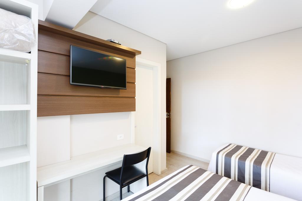 Hotel Sol By Mrhotelaria Curitiba Exterior photo